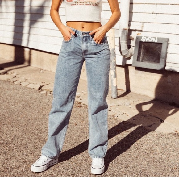 Levi's Denim - Levi’s Women Low Pro Straight Light Medium Wash Denim Jeans 27 Charlie Glow Up
